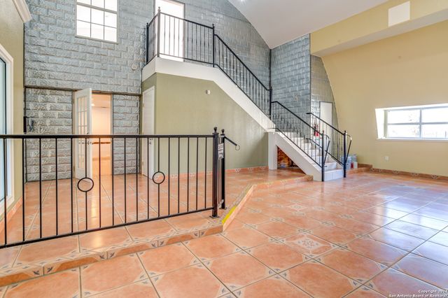 1319 March Ave, San Antonio, TX 78214