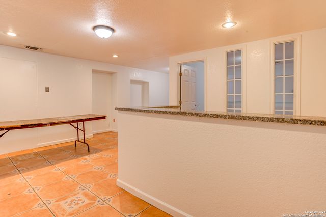 1319 March Ave, San Antonio, TX 78214