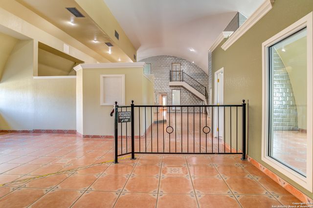 1319 March Ave, San Antonio, TX 78214