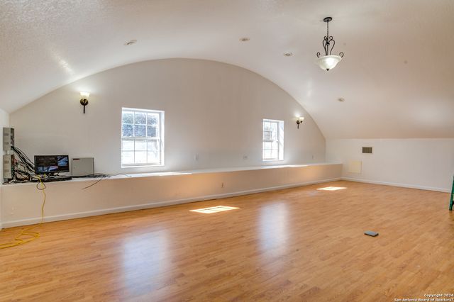 1319 March Ave, San Antonio, TX 78214