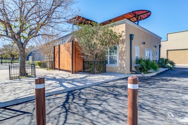 1319 March Ave, San Antonio, TX 78214