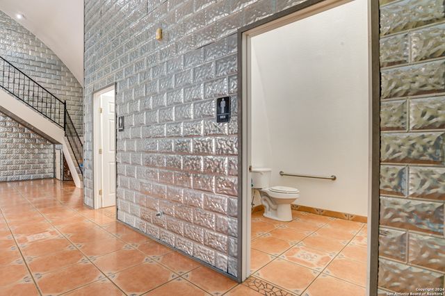 1319 March Ave, San Antonio, TX 78214