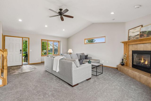 4021 Jason Avenue NE, Saint Michael, MN 55376