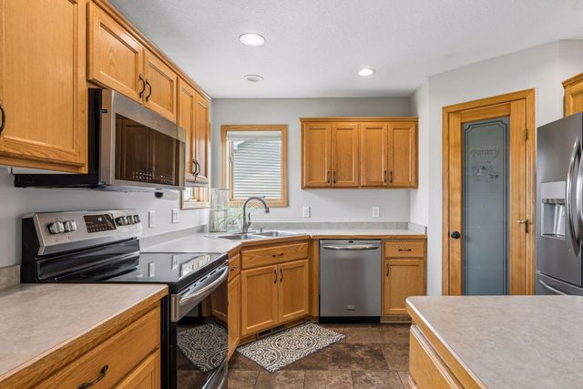 4021 Jason Avenue NE, Saint Michael, MN 55376