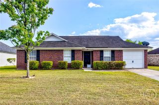 185 Berwick Lakes Boulevard, Pooler, GA 31322