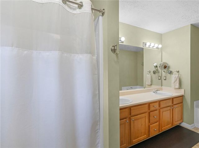 67 Kimbell Farm Drive, Locust Grove, GA 30248