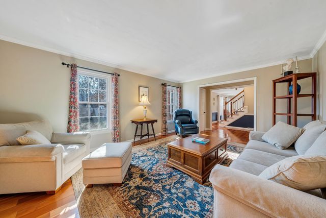 6235 Hidden Valley DR, Roanoke, VA 24018