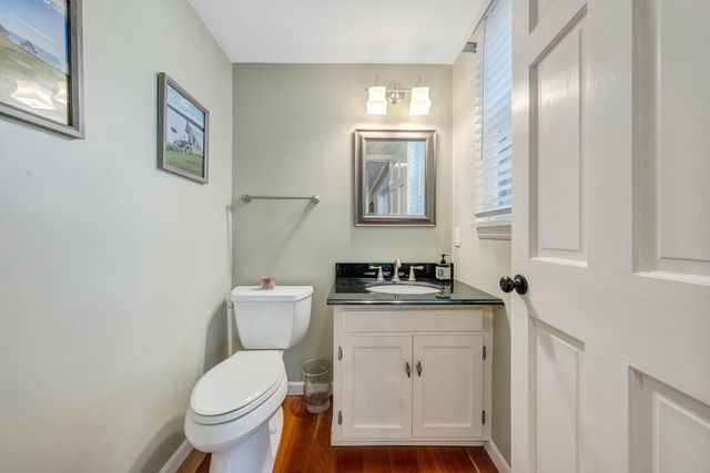 6235 Hidden Valley DR, Roanoke, VA 24018