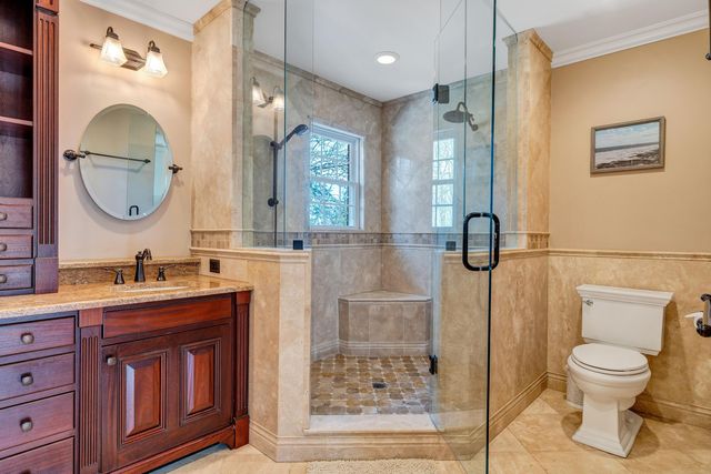 6235 Hidden Valley DR, Roanoke, VA 24018