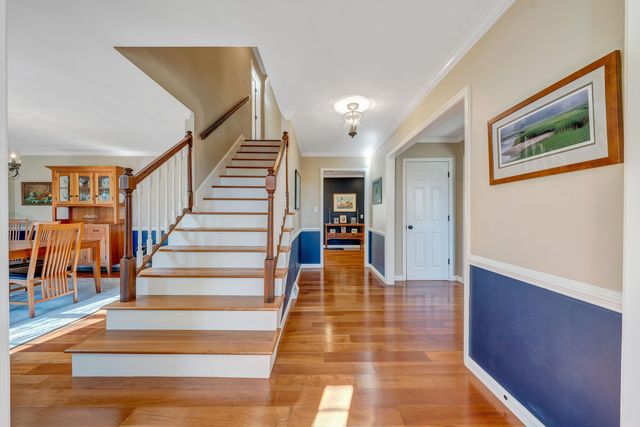 6235 Hidden Valley DR, Roanoke, VA 24018