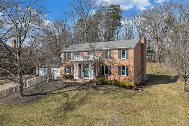 6235 Hidden Valley DR, Roanoke, VA 24018