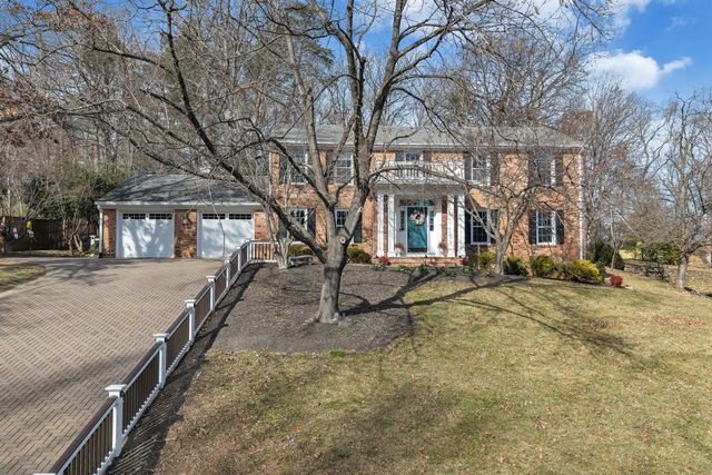 6235 Hidden Valley DR, Roanoke, VA 24018