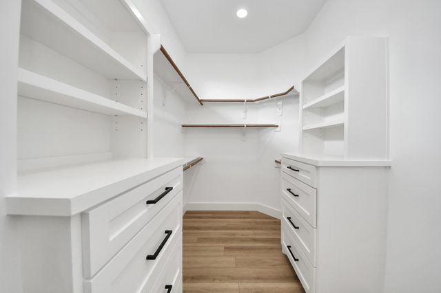 1913 West Street, Houston, TX 77026