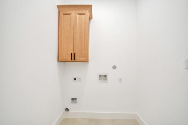 1913 West Street, Houston, TX 77026