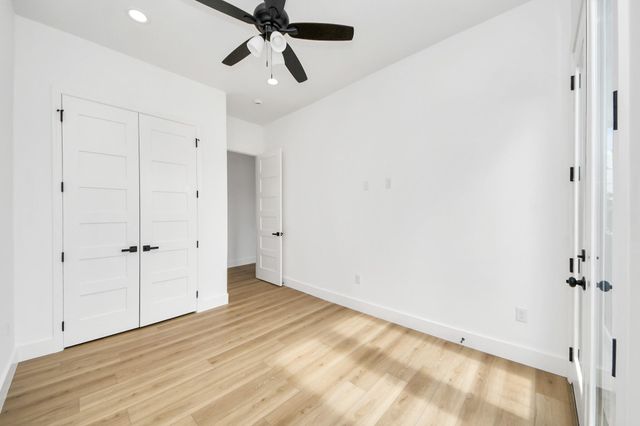 1913 West Street, Houston, TX 77026