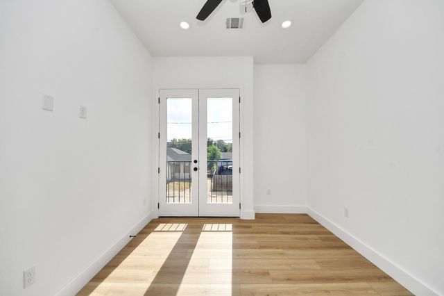 1913 West Street, Houston, TX 77026