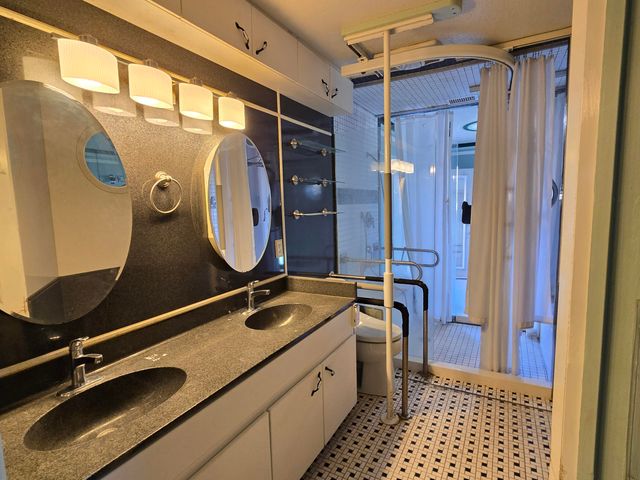 6700 Ivy Place SW, Albuquerque, NM 87121