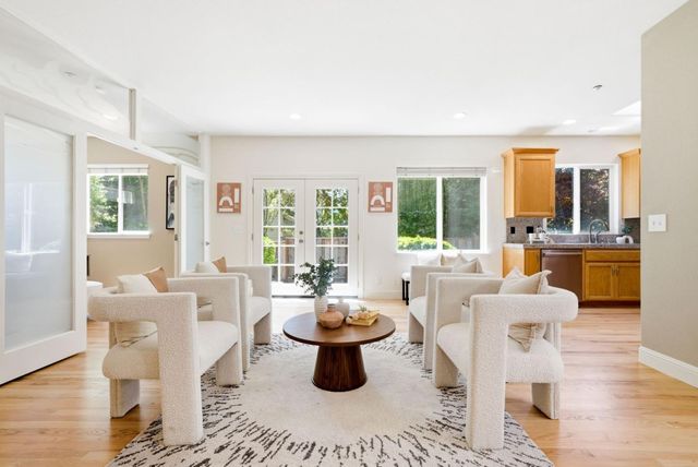 930 Mariana Court, Santa Cruz, CA 95062