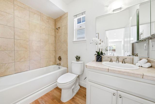 930 Mariana Court, Santa Cruz, CA 95062