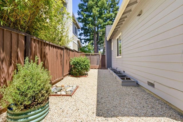 930 Mariana Court, Santa Cruz, CA 95062