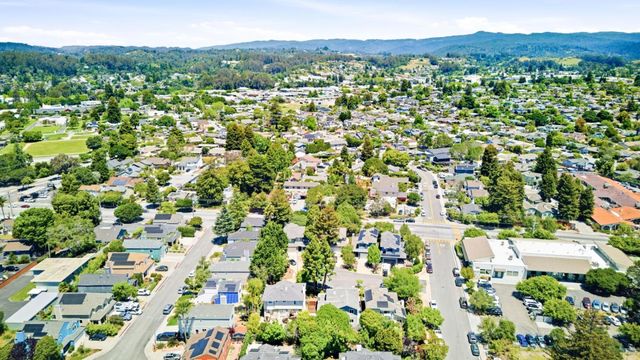 930 Mariana Court, Santa Cruz, CA 95062