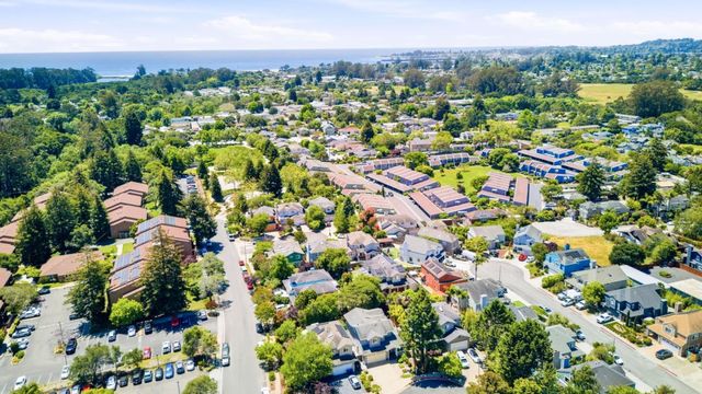 930 Mariana Court, Santa Cruz, CA 95062