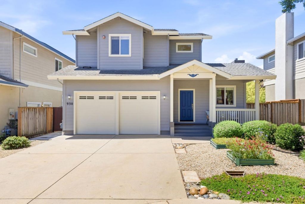 930 Mariana Court, Santa Cruz, CA 95062