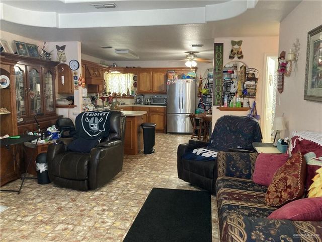 2318 E Mile 19 Road N, Edinburg, TX 78542