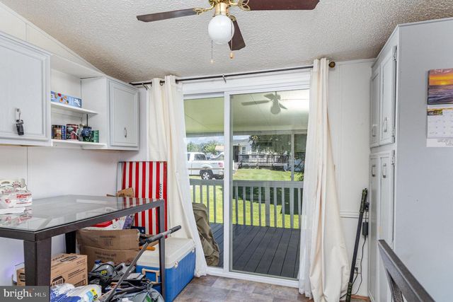 63 PEPPERMINT LN, Middle River, MD 21220