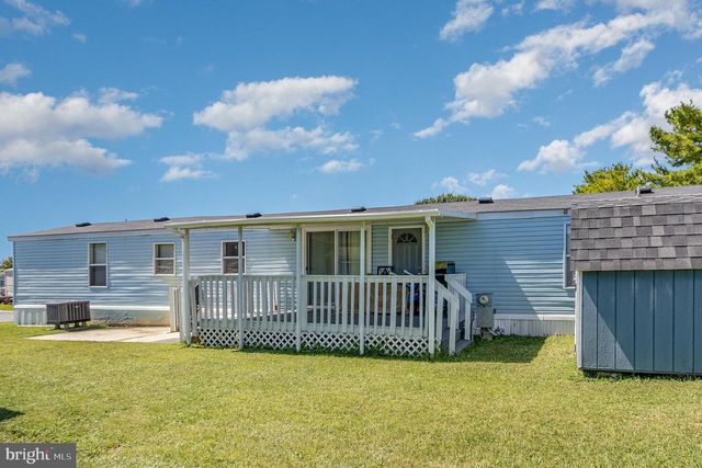 63 PEPPERMINT LN, Middle River, MD 21220