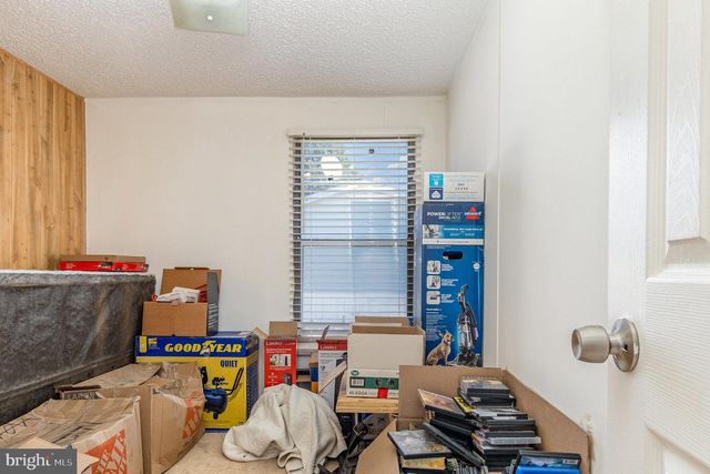 63 PEPPERMINT LN, Middle River, MD 21220