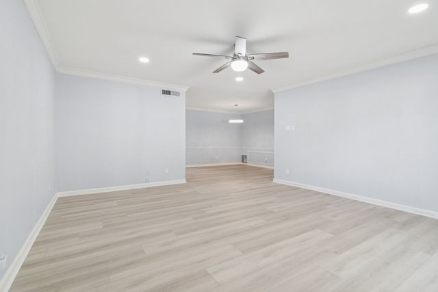 6004 E University Boulevard 131, Dallas, TX 75206