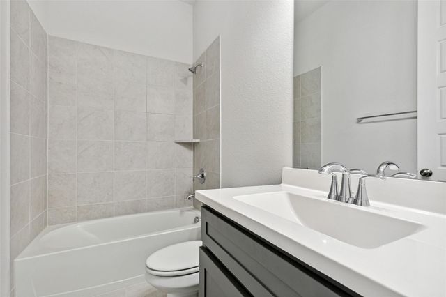 2813 Trinity Ridge Street, Mansfield, TX 76063