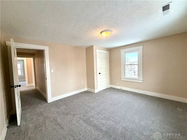 624 Elm Street, Springfield, OH 45503