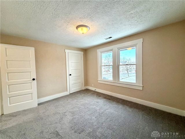 624 Elm Street, Springfield, OH 45503