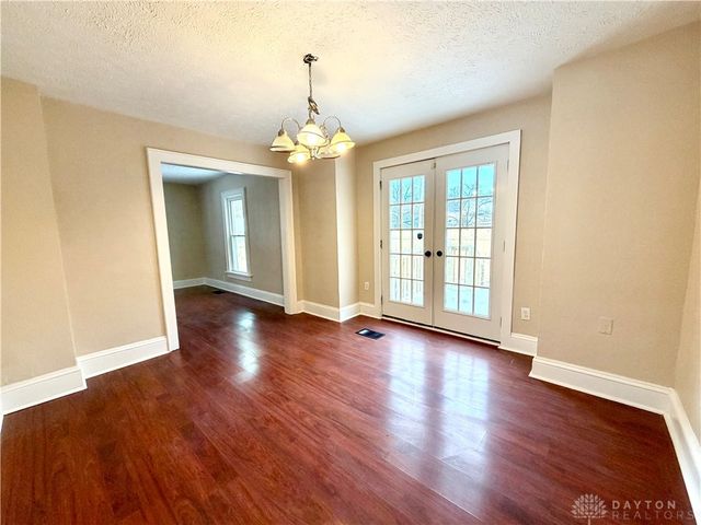 624 Elm Street, Springfield, OH 45503