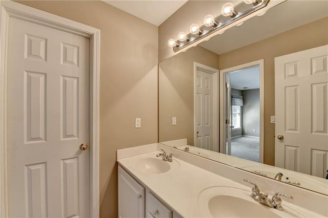 355 Laurel Oak Drive, Suwanee, GA 30024