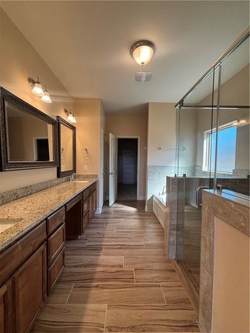 112 Guadalupe Palm Circ, Portland, TX 78374