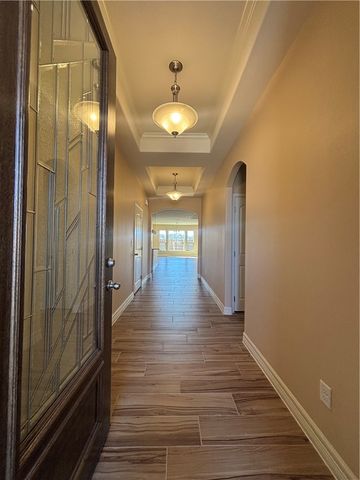 112 Guadalupe Palm Circ, Portland, TX 78374