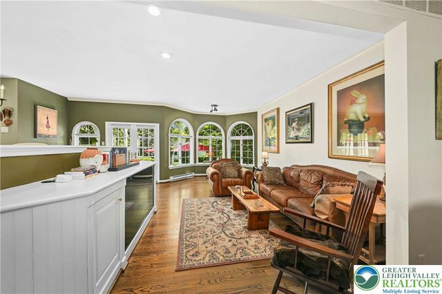 424 North New Street, Bethlehem City, PA 18018
