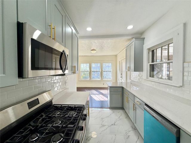 4015 N SEMINOLE AVENUE 1, Tampa, FL 33603