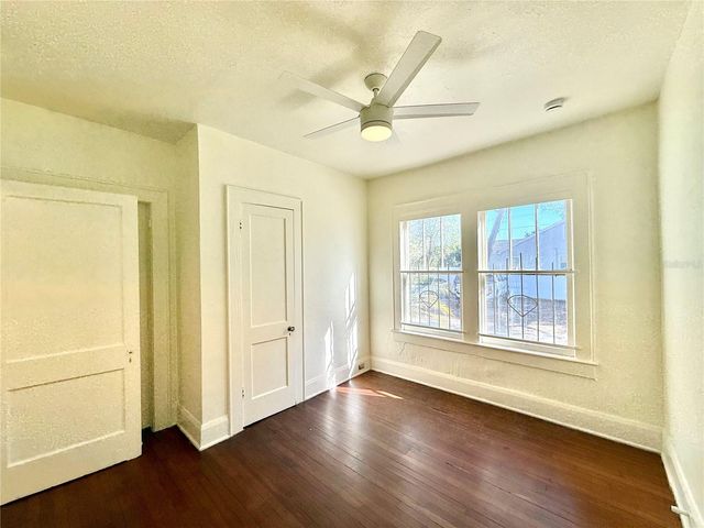 4015 N SEMINOLE AVENUE 1, Tampa, FL 33603