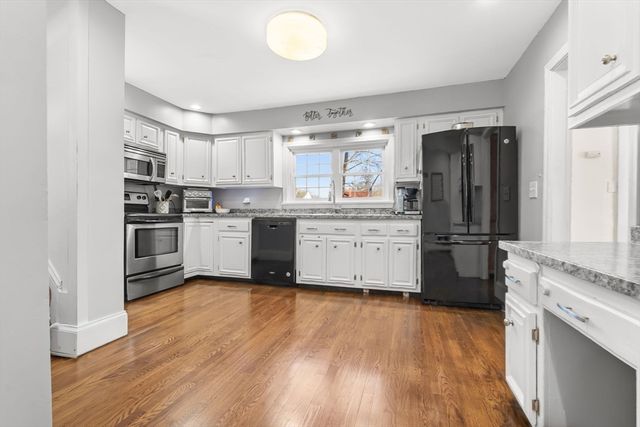 124 S Park St, Haverhill, MA 01835