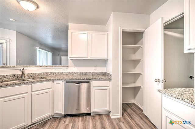 5504 Holster Drive, Killeen, TX 76549