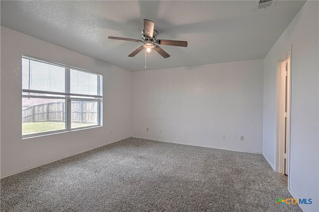 5504 Holster Drive, Killeen, TX 76549