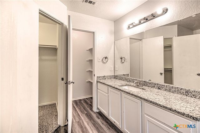5504 Holster Drive, Killeen, TX 76549