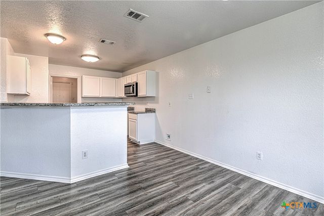 5504 Holster Drive, Killeen, TX 76549