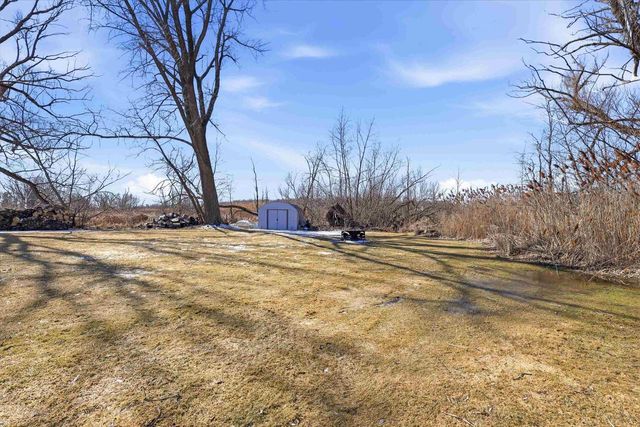 2451 LONGTAIL BEACH LANE, Suamico, WI 54173