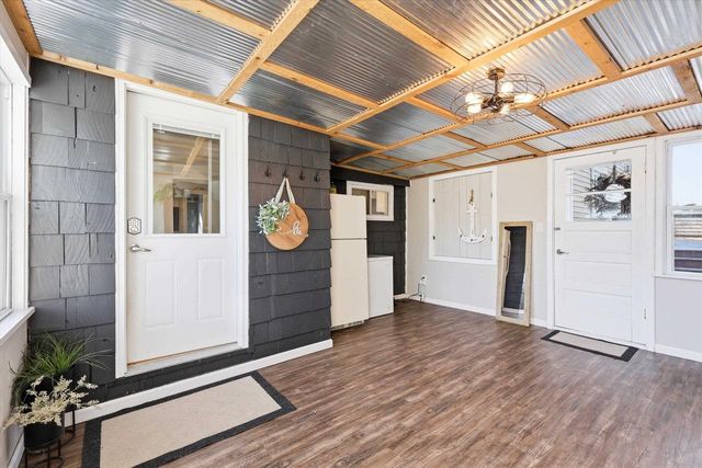 2451 LONGTAIL BEACH LANE, Suamico, WI 54173