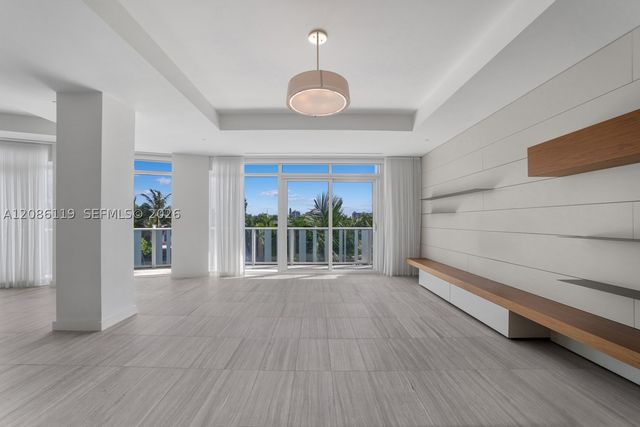 4701 N Meridian Ave 325, Miami Beach, FL 33140